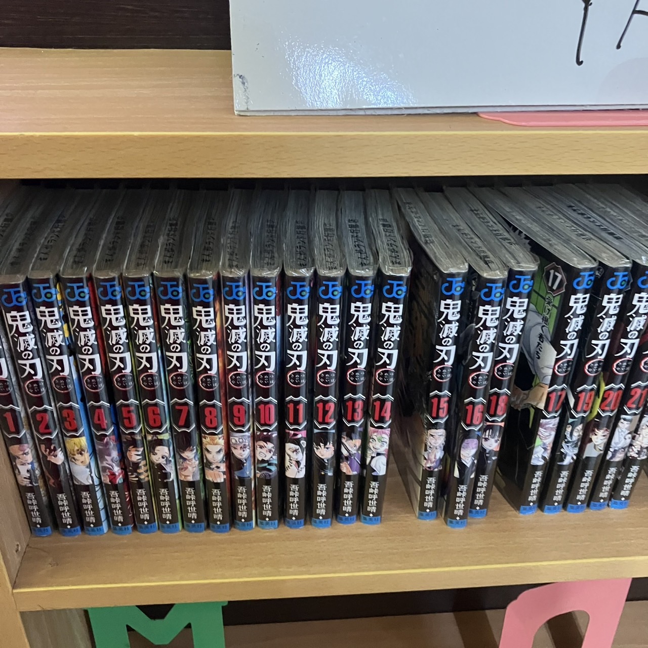 まんがランド上野店　4月新刊コミック！